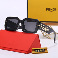 Lunettes de soleil