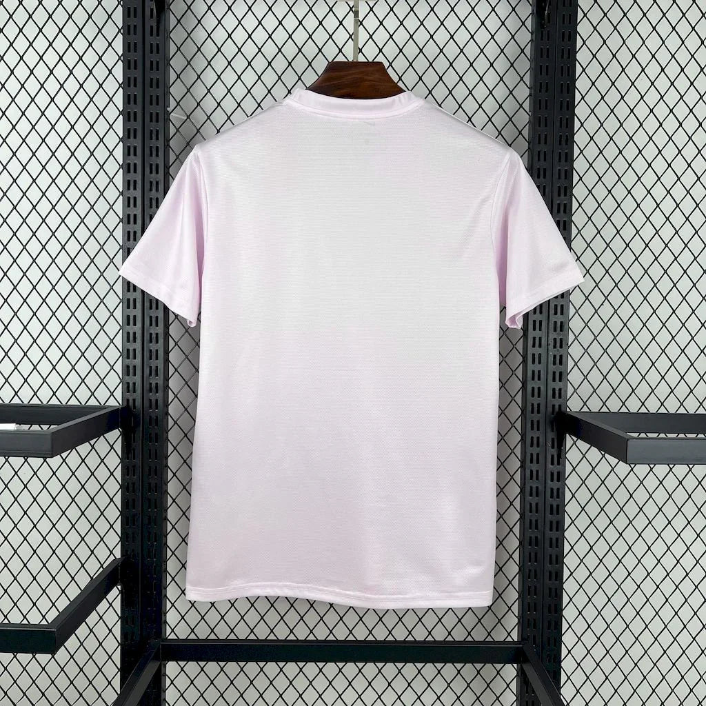 Maillot concept Brésil 2025-26 rose et blanc