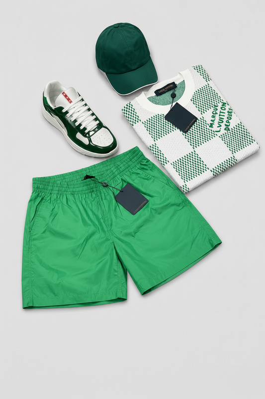 Ensemble Lv x Prada
